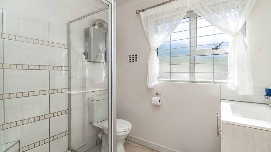 4 Bedroom Property for Sale in Old Place Western Cape